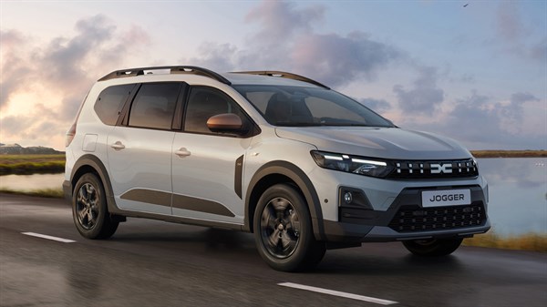 új Dacia Jogger - profil