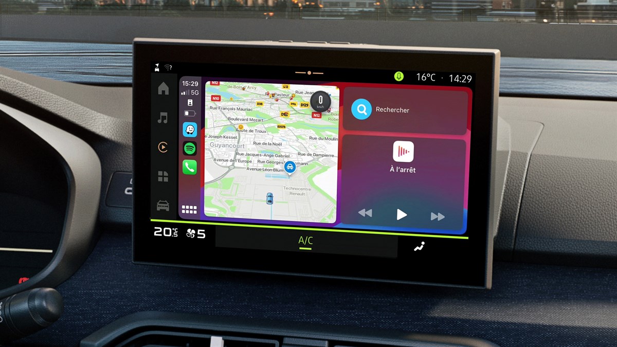 új Dacia modellkínálat – csatlakoztatott navigáció